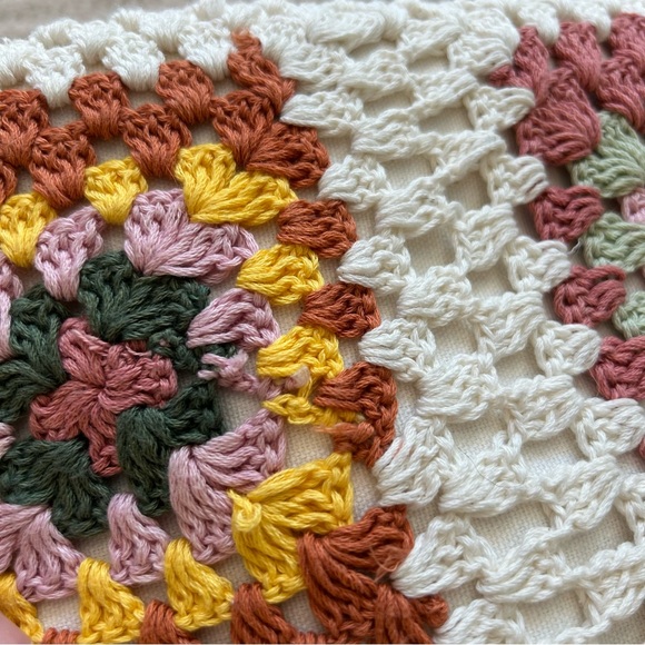 EARTHBOUND Crochet Square Clutch Crossbody Bag - Picture 6 of 10